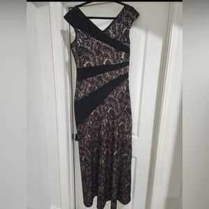 Melrose Elegant Black and Pink/nude Lace Dress